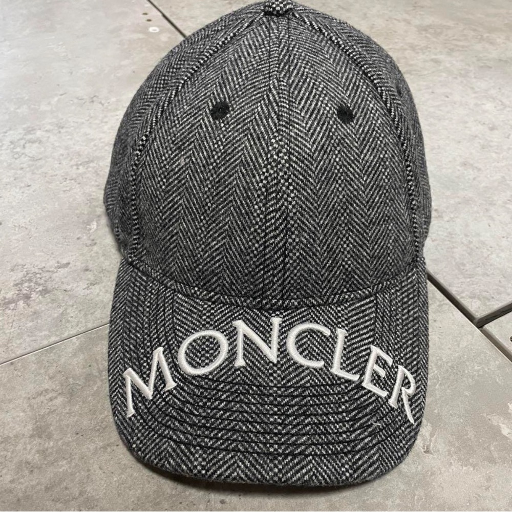 Moncler Herringbone Cap